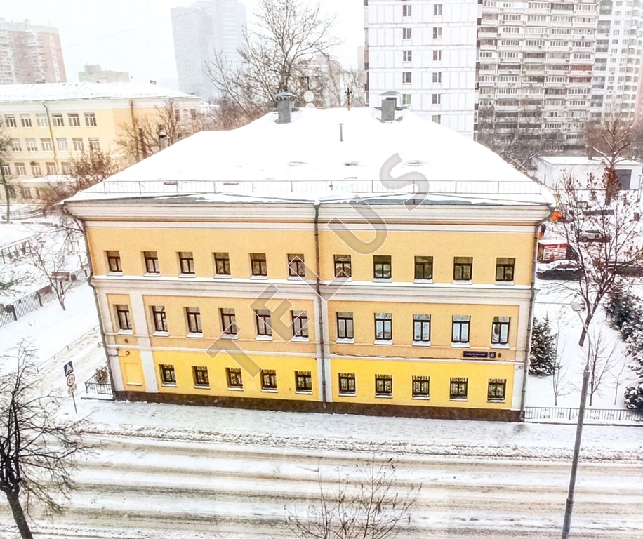 Здание на Площади Ильича