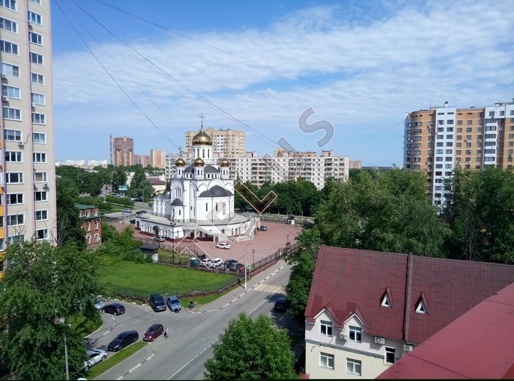  Отдельно стоящее здание в городе Реутов, в шаговой доступности от метро Новокосино (20 минут пешком), на Ашхабадск...