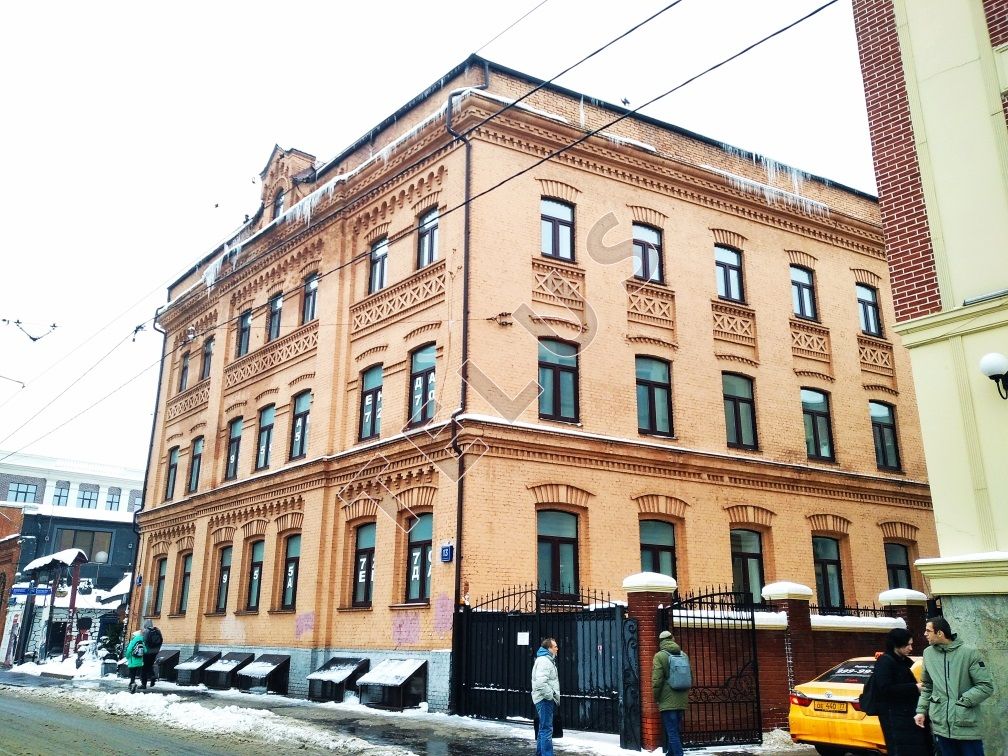 Аренда здания в центральном административном округе, в шаговой доступности от станции метро Бауманская (не более 5 минут пешком) на Бауманской улице. ...