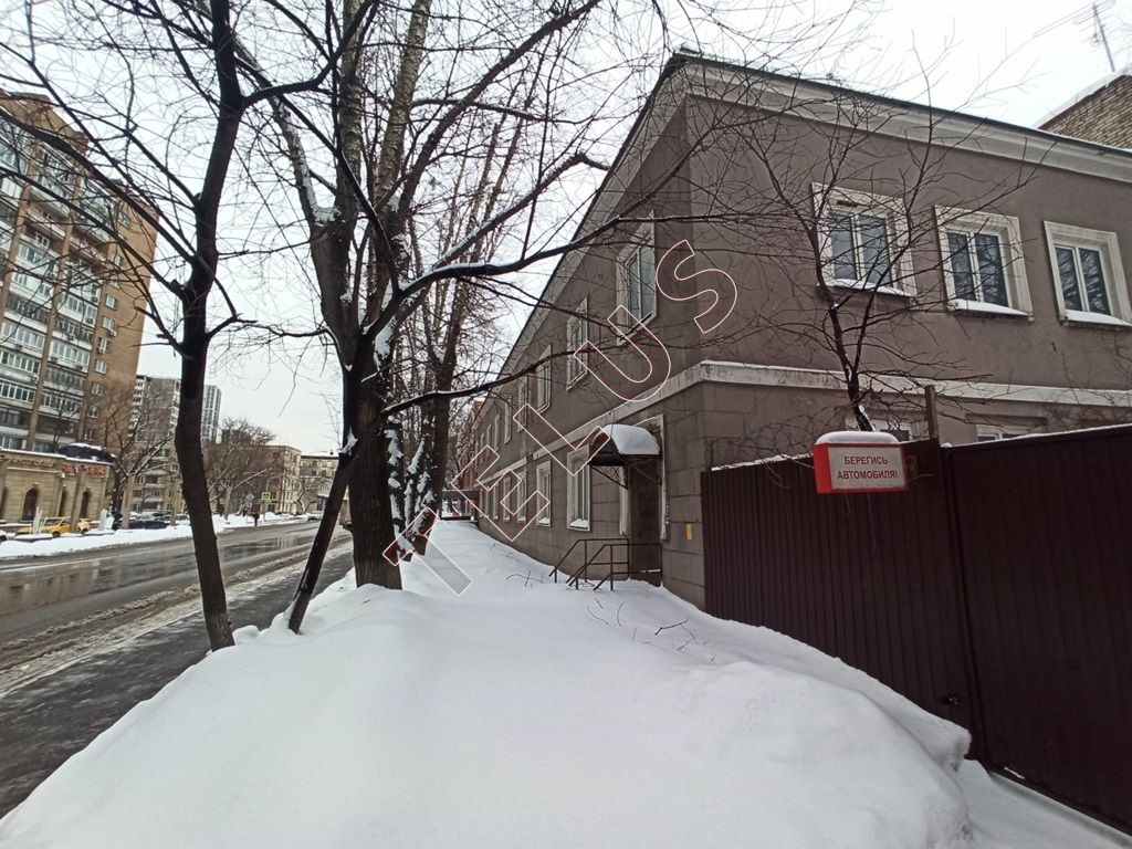 Продается торговое помещение 826.20 м², Москва, ул. Душинская , 3А