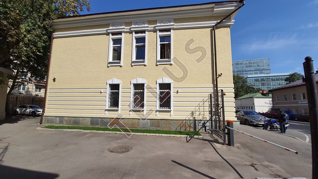 Офисное здание, общей площадью 790 м2, расположенное в Центральном округе, в пешей доступности от м. Павелецкая, м. Серп...