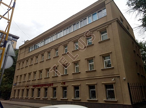 Отдельно стоящее здание в Центральном Административном Округе в Руновском переулке в шаговой доступности от метро Новоку...