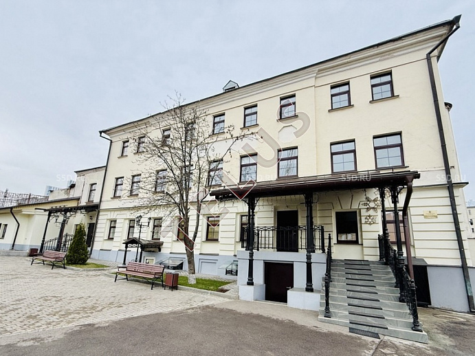 Здание в центре, ID объекта 8436 - 1