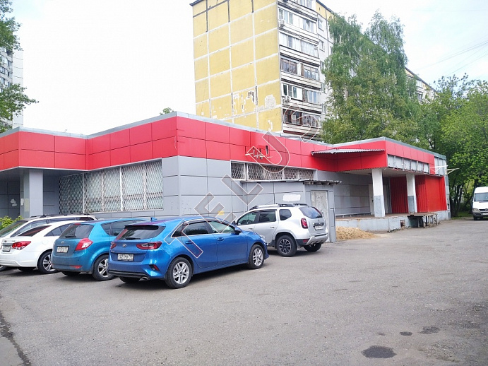   ул. Гурьянова, 79с4.Торговые помещения, ID объекта 5015 - 1
