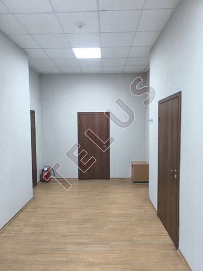 Здание в центре, ID объекта 7969 - 13