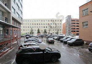 Офисный блок в бизнес-центре "Головинские пруды" на севере Москвы.Офис расположен на 4 этаже пятиэтажного здания. В помещении выполнена каче...