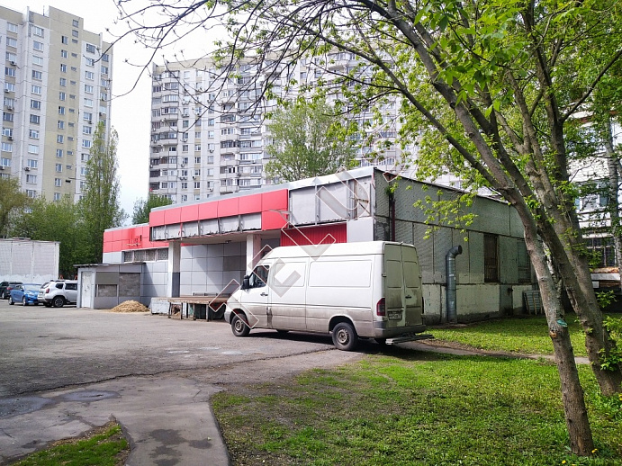   ул. Гурьянова, 79с4.Торговые помещения, ID объекта 5015 - 7