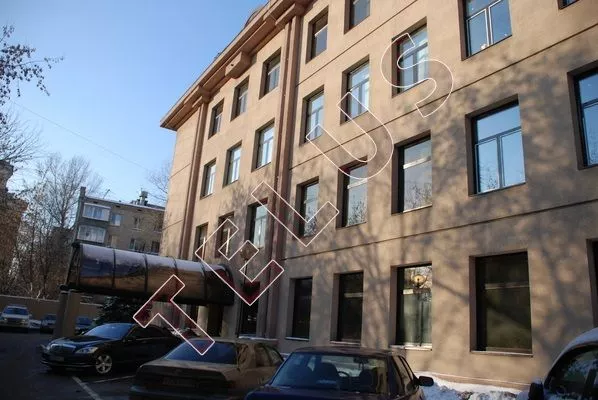 Здание на  Раевского