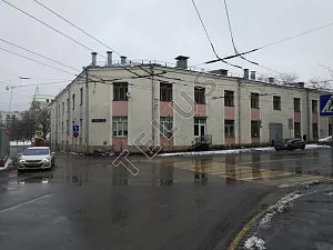Продается комплекс из двух отдельно стоящих нежилых зданий на первой линии проезда Ольминского. Общая площадь комплекса ...
